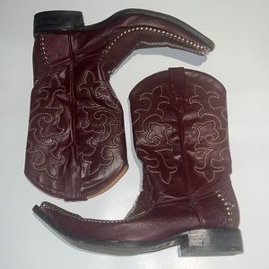 Vintage Burgundy Men’s Western Boots size 8 Men’s = to Women’s size 10